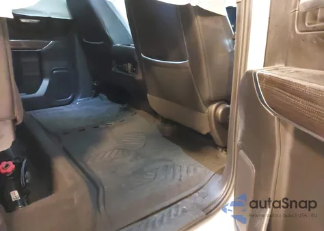 2021 Chevrolet Silverado 1500 4Wd Short Bed Rst z USA, uszkodzony, nr VIN 1GCUYEED1MZ223829